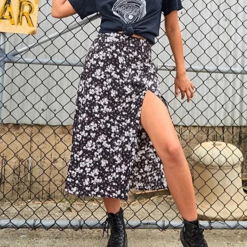 Women's High Waist Long A-line Skirt for Spring and Summer Season